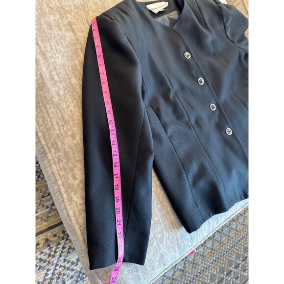 Vintage Stephanie Thomas Women's Black Button-Up Blazer Jacket Read description - Picture 9 of 9